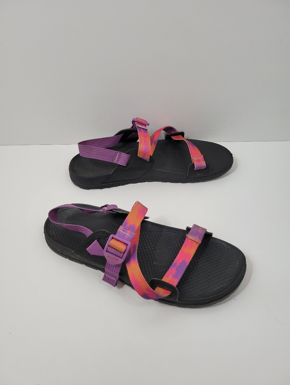 Chaco Lowdown Sandal in Faded Purple Orange Glow Women’s Size 10